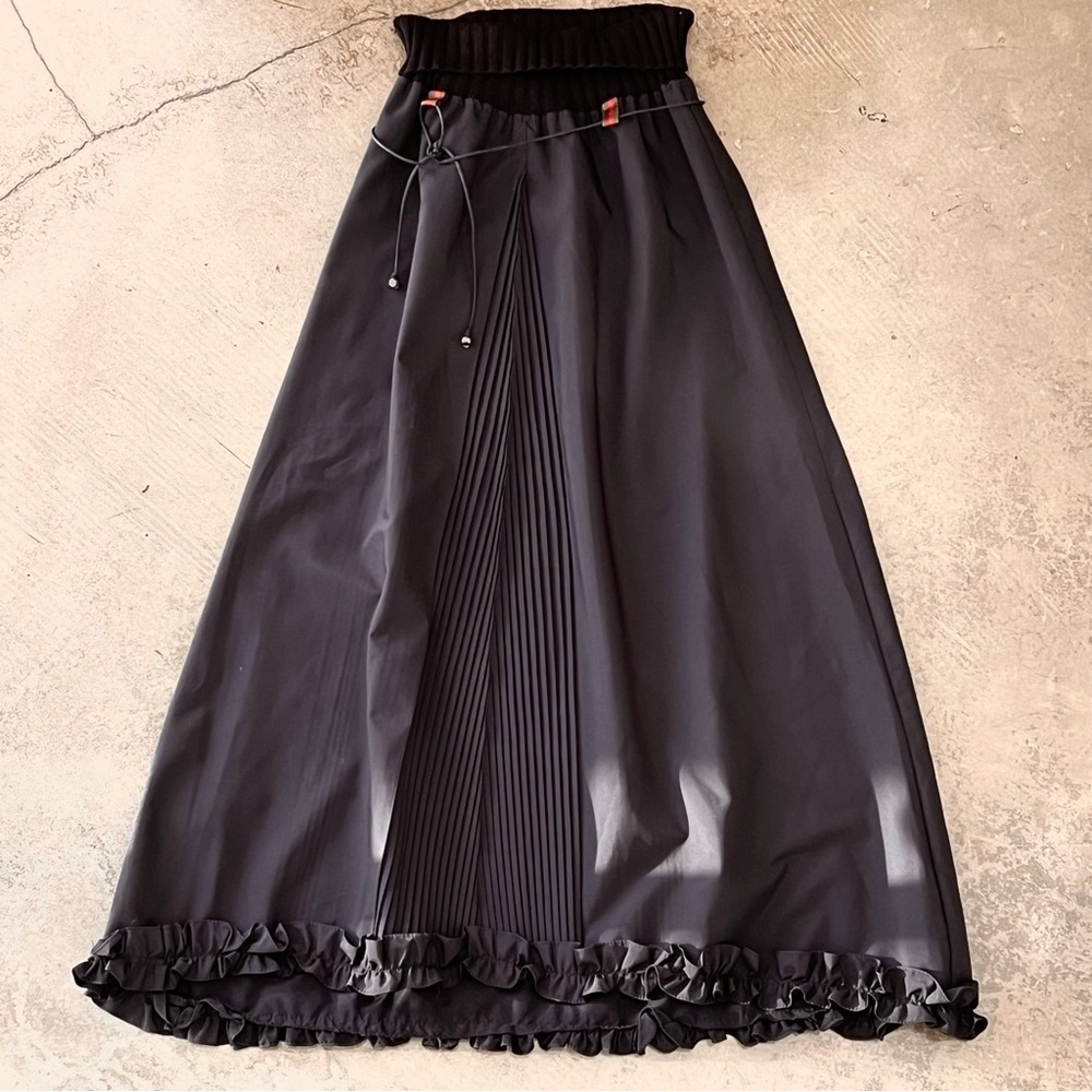 Vintage Nineties French maxi skirt, sz S.Parachute material.